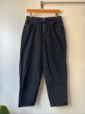 High-Rise Stretch Carrot Leg Slim Jeans - A New Day Black 10